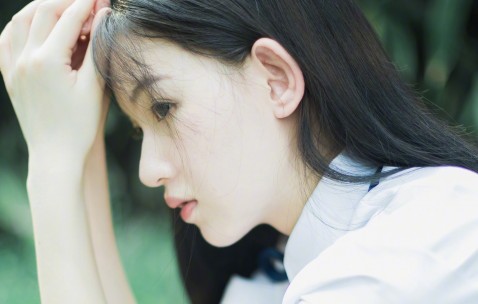 怀孕初期肚子下坠感，原因与应对策略