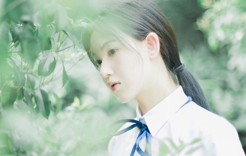 怀孕初期可以喝蜂蜜艾叶水吗？深入了解其益处与注意事项